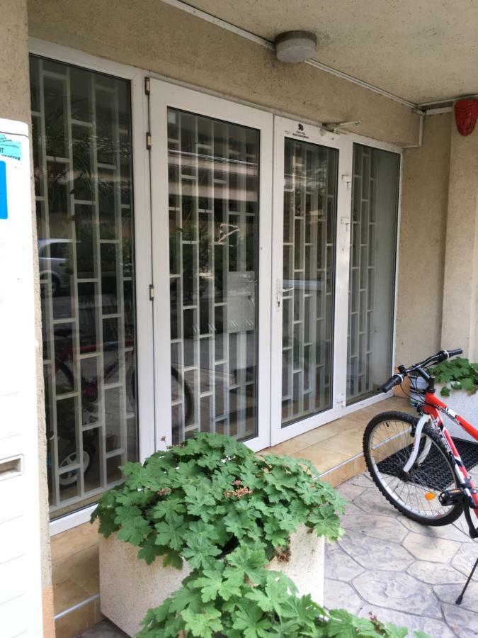 דירות פומורי Flat near the sea מראה חיצוני תמונה